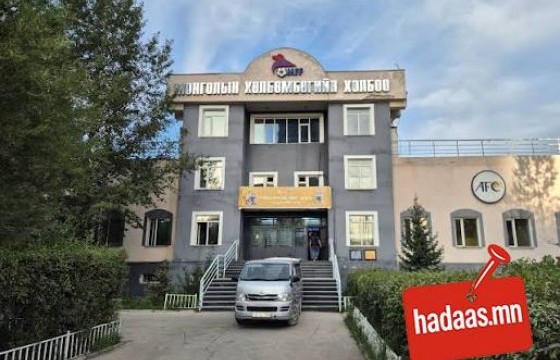 Хятадын мөнгөний нуралт, Узбекийн системчилсэн бодлого хоёроос суралцах Монголын хөлбөмбөг